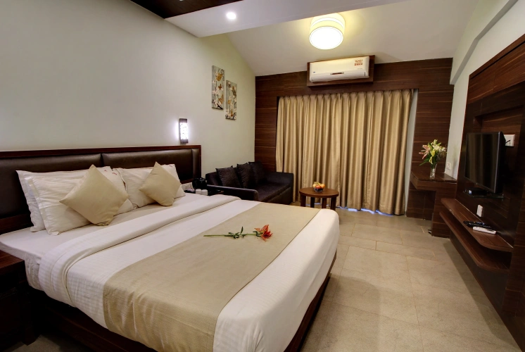 Standard Club room