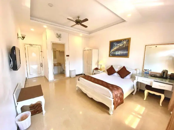 Tulip Hotel 1