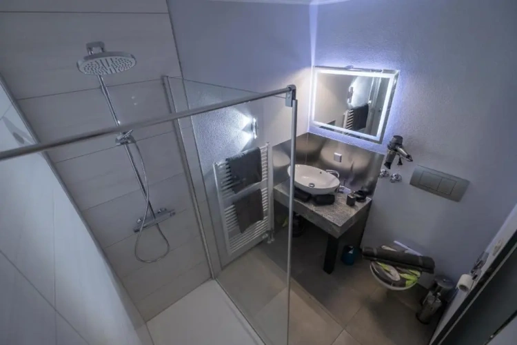 Standard Double room with balcony and with mountain view