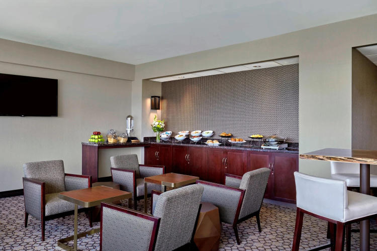 Sheraton Vancouver Guildford Hotel photo 32