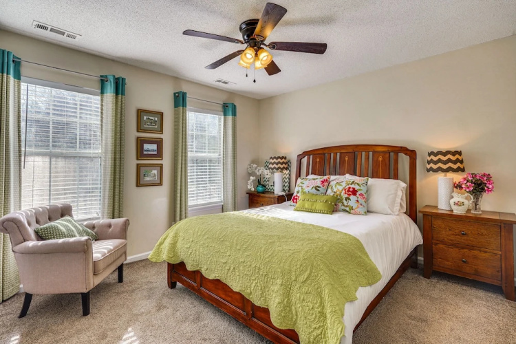 Charleston Home: Game Room, Large Deck & 2 Grills!