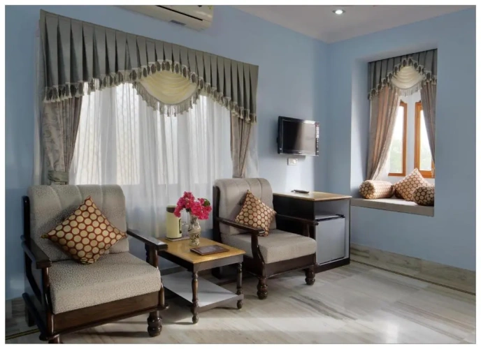 Royal room