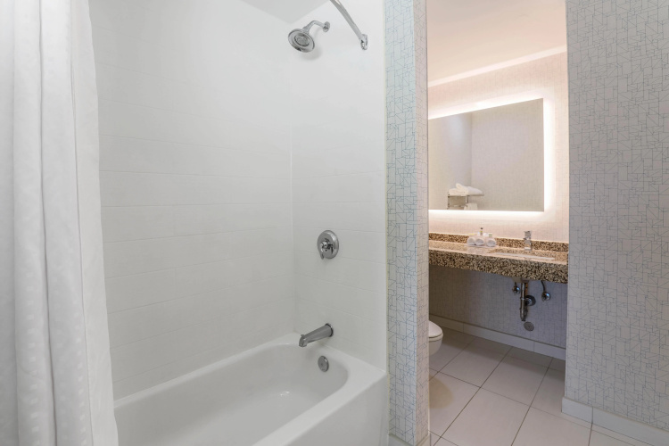 Holiday Inn Express & Suites Downtown Fort Worth photo 9