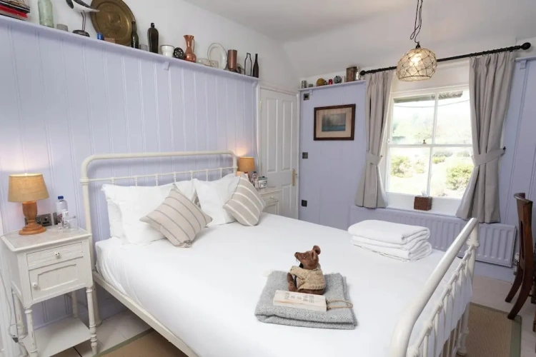 Comfort room