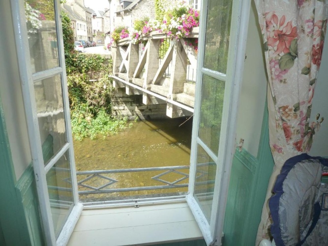 2 Bedrooms Cottage