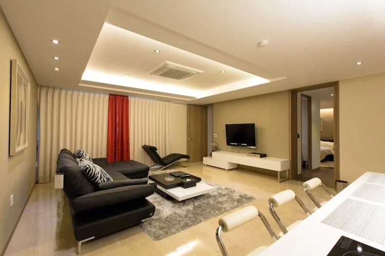 Luxury Suite