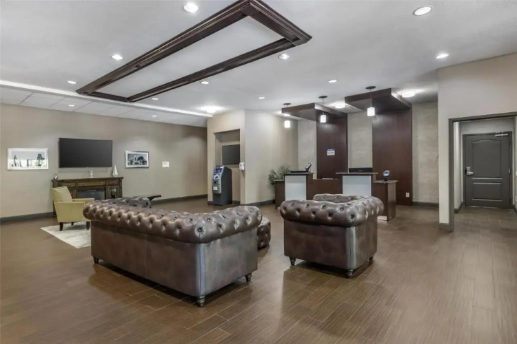 Best Western Plus Lees Summit Hotel  Suites