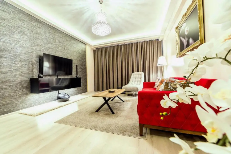Apartment Chic by Landev