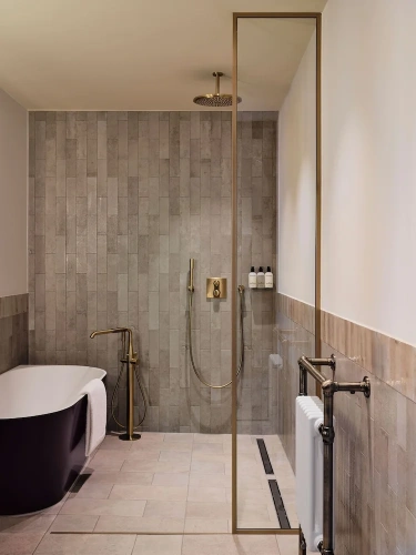 Deluxe Double Suite