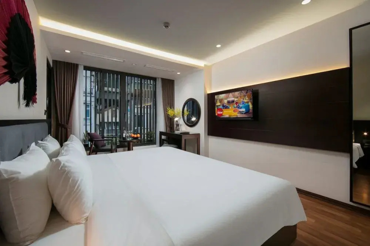 Aha Commencer Hotel Hanoi