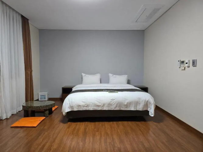 Narsha Tourist Hotel