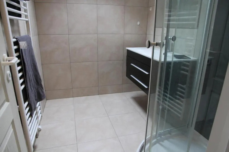 Appartement Courcelles