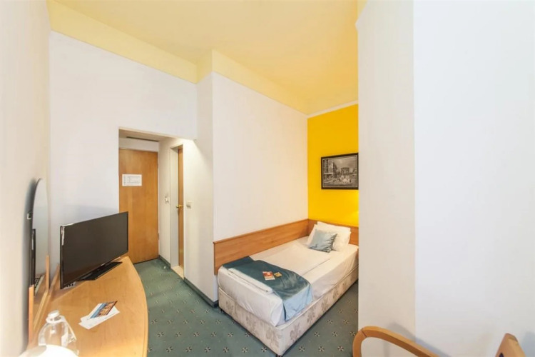 Hotel Golden Park BudapestOver view