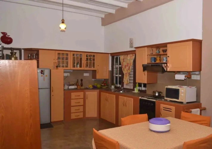 Sujatha's Homestay Residence