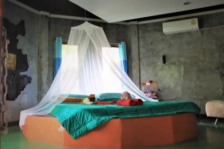 Superior room with garden view