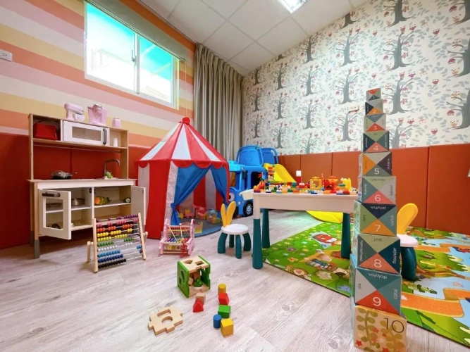 Deluxe Family Suite