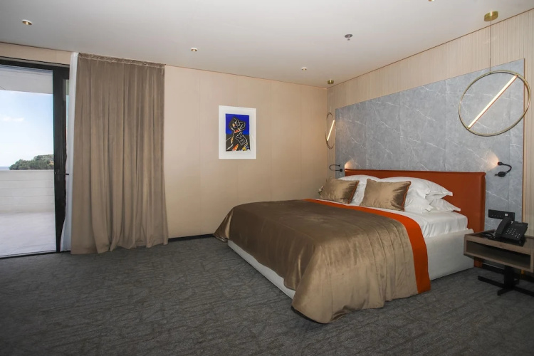 Hotel Medistone