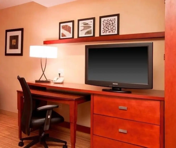 1 Bedroom Suite