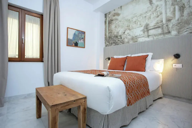 Exclusive Apartment in Seville Center. Francos Viii