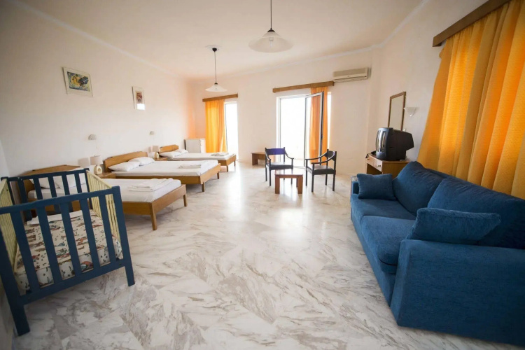 Eleftheria Hotel