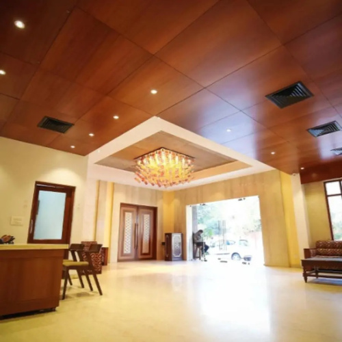 Regency Square Hotel