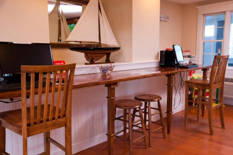 Edgewater Beach Resort, a VRI resort