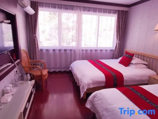 5 Bedrooms Standard Double room
