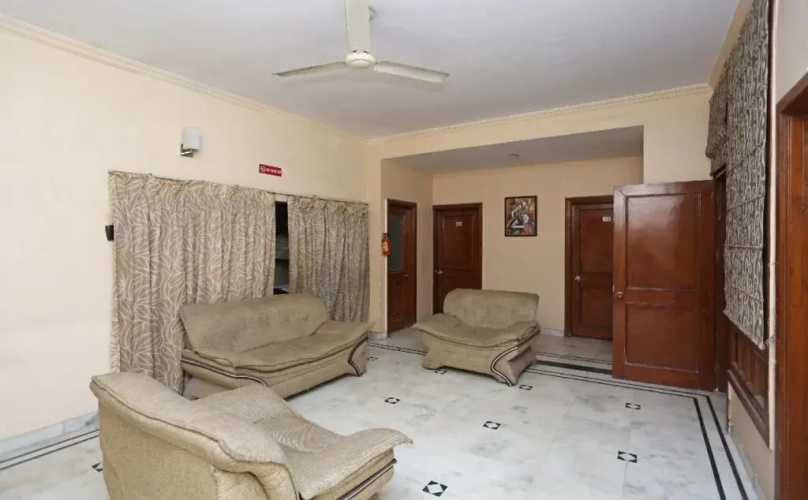JDM Residency by OYO Rooms