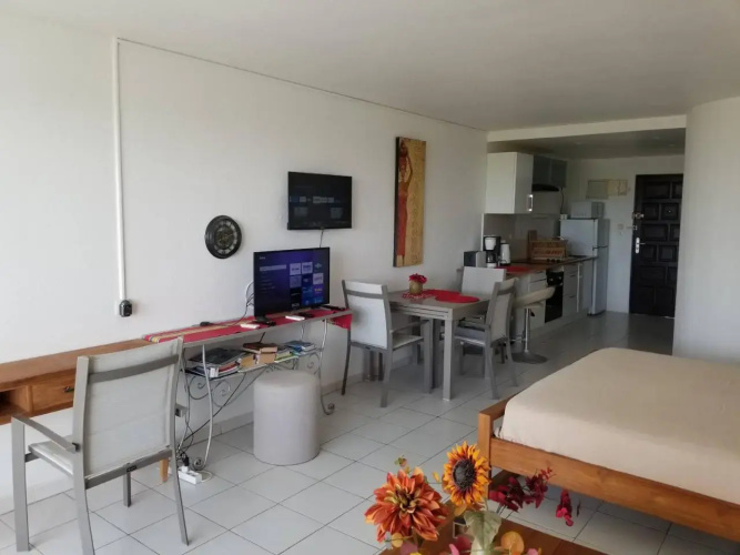 Villa Orient Bay