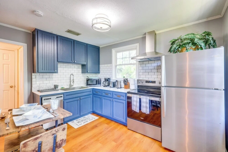 2 Bedrooms Cottage