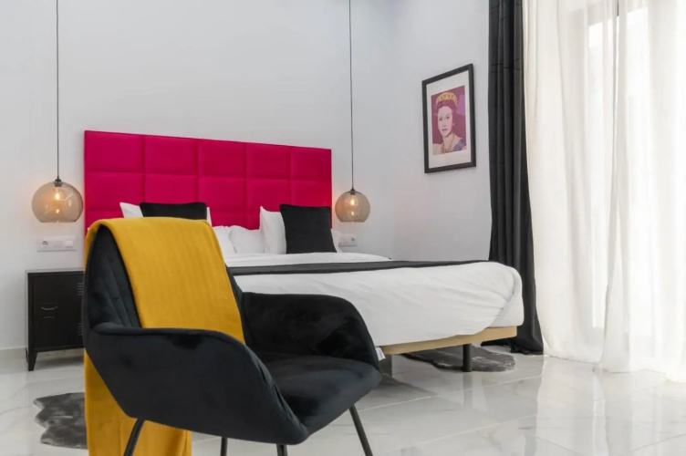 Apartamentos Élite - Warhol
