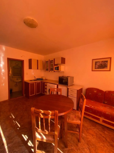 Violet Studio Apartment
