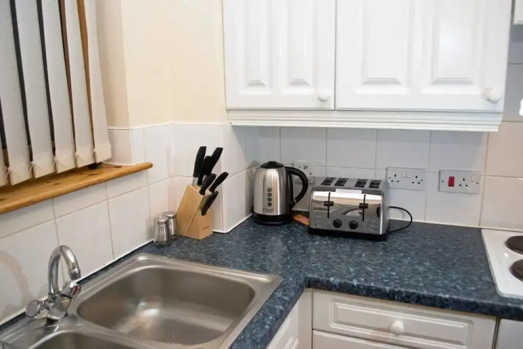 Fantastic Flat near Inverness Center