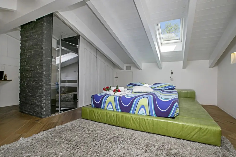 Riva Suite Lake View
