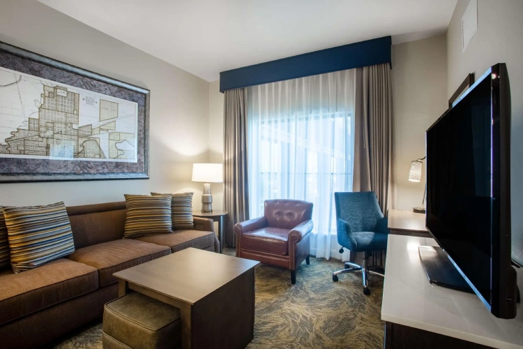 Double Suite