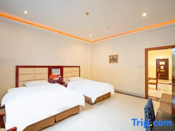 Standard Double Suite