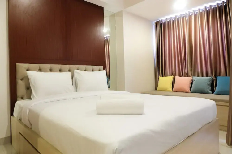 Artistic Studio Apartment at The Oasis Cikarang