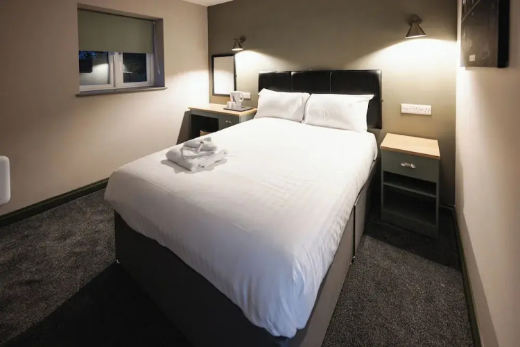 Pairc House Hotel