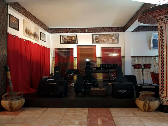 Parapat View Hotel
