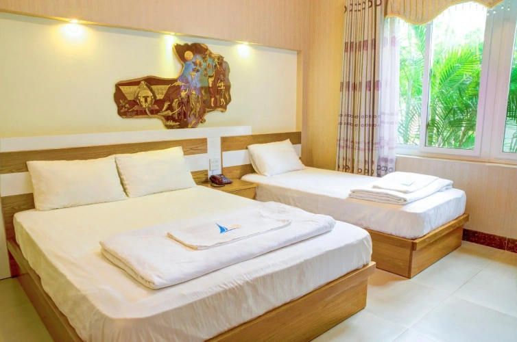 Deluxe Triple room