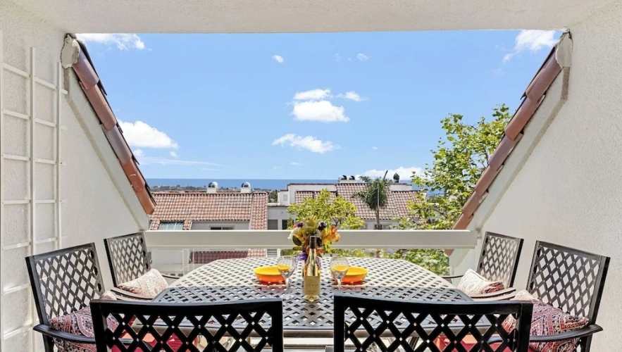 2 Bedrooms Cottage with balcony