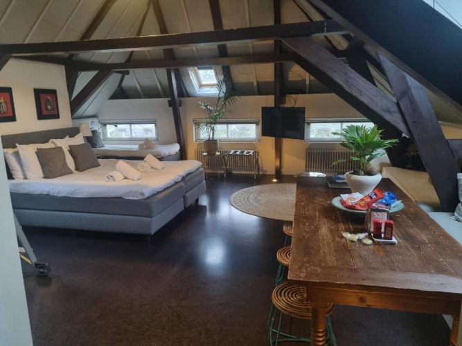 Superior Quadruple room
