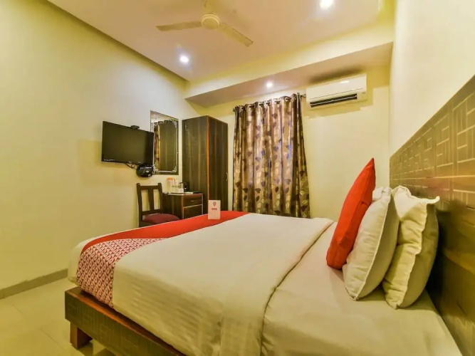 OYO 14532 Hotel Avisha Residency