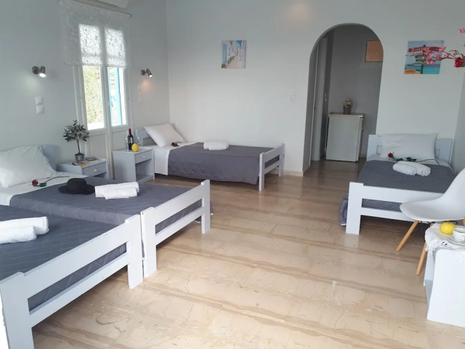 Standard Quadruple room with balcony and with sea view