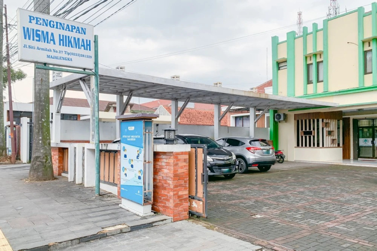 Urbanview Hotel Hikmah Syariah Majalengka - Majalengka