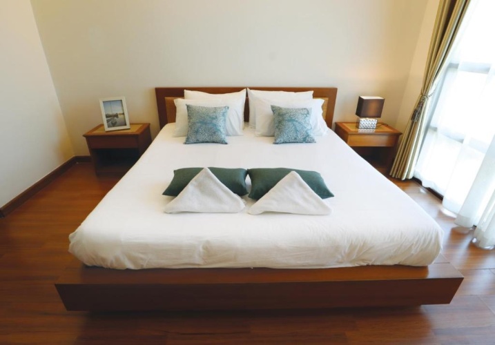 2 Bedrooms Apartment