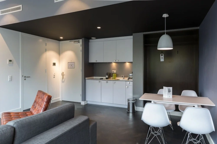 1 Bedroom Superior Apartment