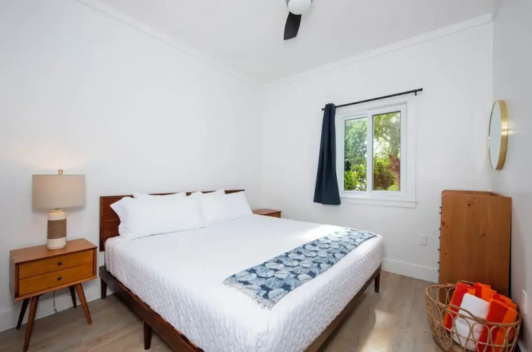 Laughing Bird Suites
