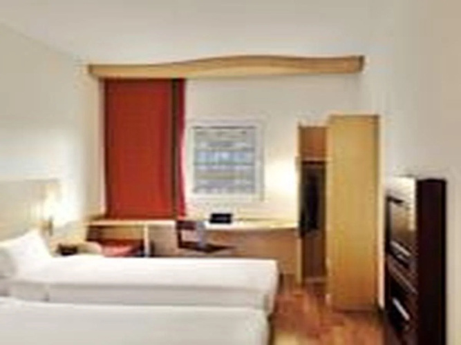 Shanghai Lanshen Hotel