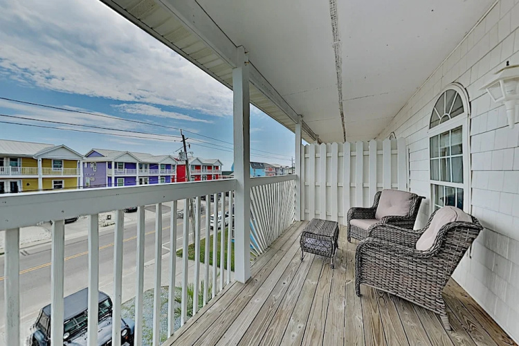 314ftfis 4 Bedroom Duplex